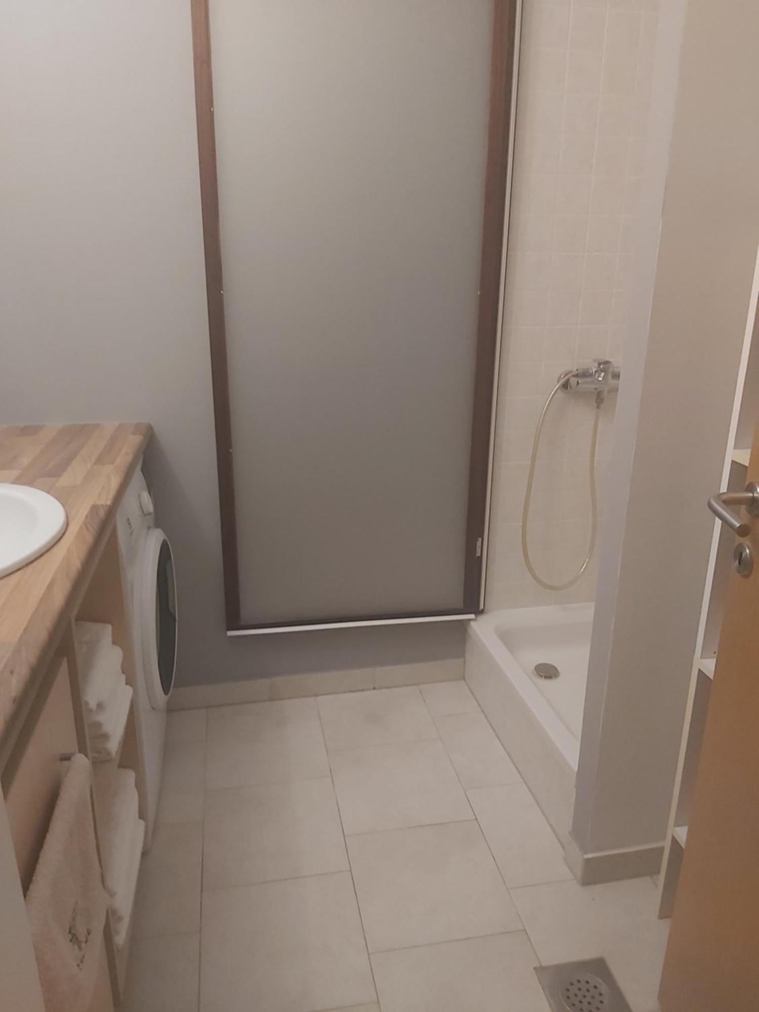 Apartman Luce With Shared Pool Zadar Eksteriør bilde